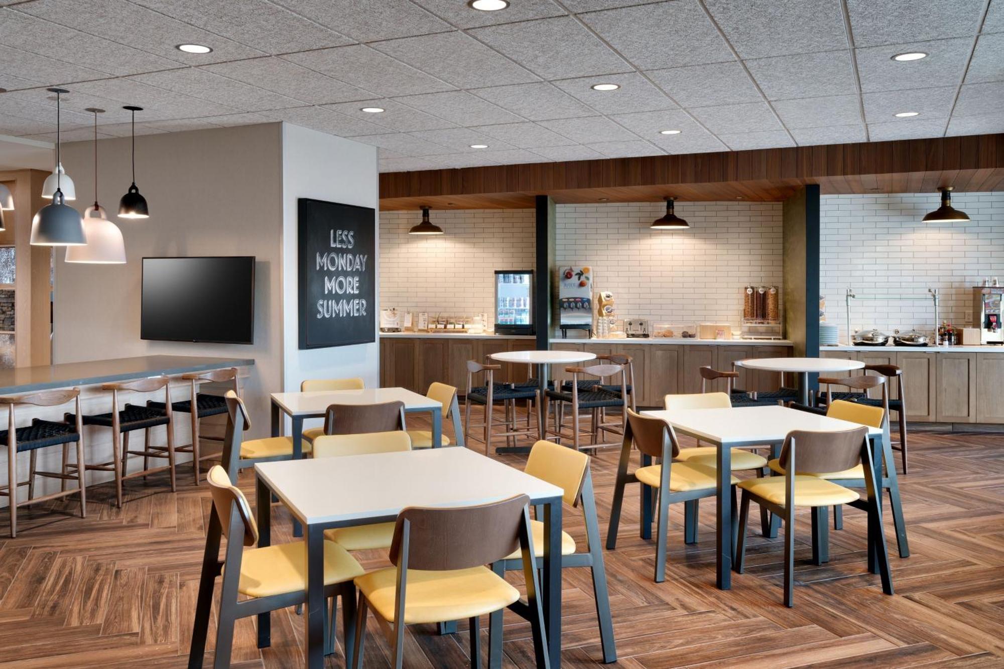 Fairfield By Marriott & Salt Cottonwood *